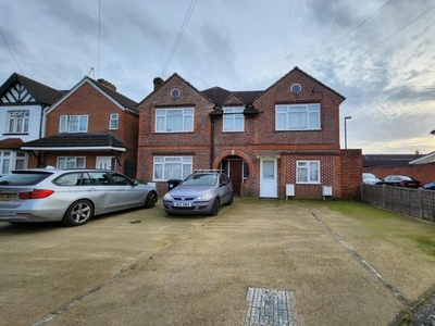 Semi-detached house to rent in Slough, Berkshire SL1