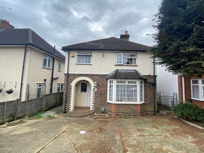Semi-detached house to rent in Weston Road, Guildford GU2