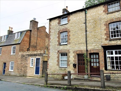 Terraced house to rent in Holloway Road, Dorchester, Dorset DT1