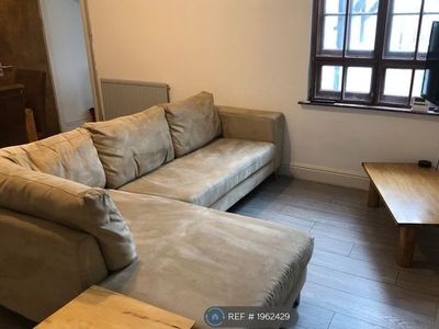 Terraced house to rent in Newfoundland Road, Cardiff CF14
