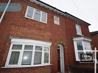 Terraced house to rent in |Ref: R152307|, Forster Road, Southampton SO14