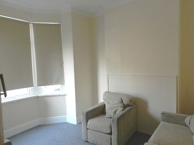 Terraced house to rent in Roath, Cardiff CF24