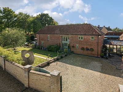 5 bedroom barn conversion for sale St. Neots, PE19 6UE