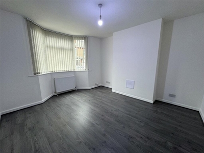 3 bedroom end of terrace house for rent in Harefield Road, Coventry, West Midlands, CV2