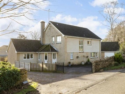 4 Bedroom House Chalford Hill Chalford Hill