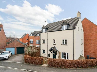 4 Bedroom House Stonehouse Gloucestershire
