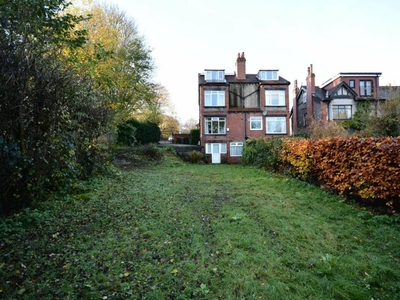 4 bedroom semi-detached house for sale in Wood Lane, Headingley, Leeds, LS6