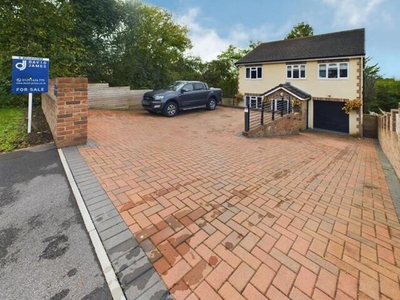 5 Bedroom House Caldicot Monmouthshire