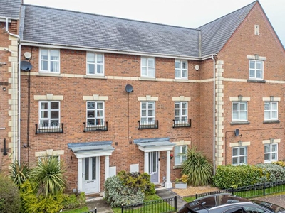 3 bedroom town house for sale in Bourchier Way, Grappenhall Heys, Warrington, WA4