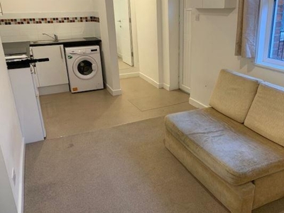 1 Bed Flat/Apartment To Rent in Newbury, Berkshire, RG14 - 514