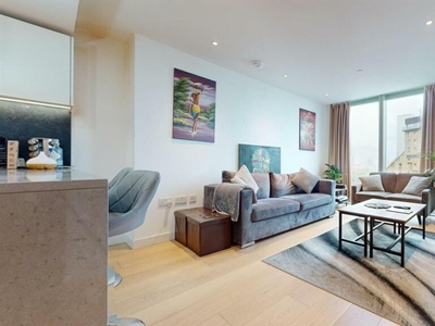 1 bedroom apartment for rent in Landmark Pinnacle, 10 Marsh Wall, London, E14