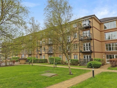 1 bedroom apartment for sale in Carfax House, 4 Worcester Close , SE20