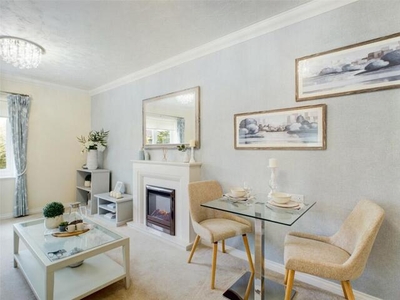 1 Bedroom Apartment For Sale In Highcliffe, Christchurch