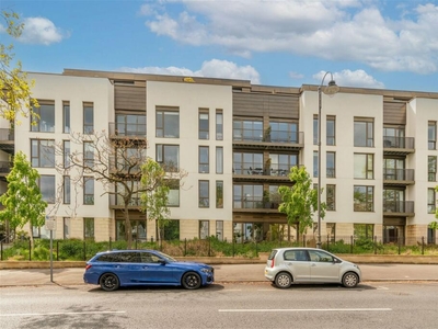 1 bedroom apartment for sale in St. Georges Road, Cheltenham, GL50 3FL, GL50