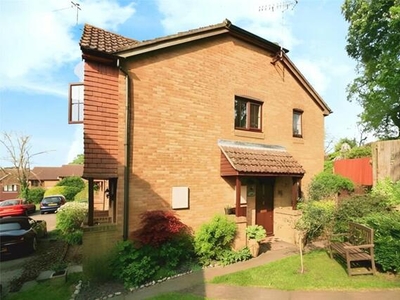 1 Bedroom Flat For Rent In Abbots Langley, Hertfordshire