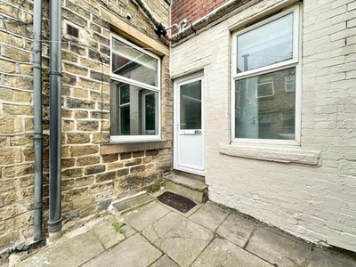 1 Bedroom Flat For Rent In Huddersfield, West Yorkshire