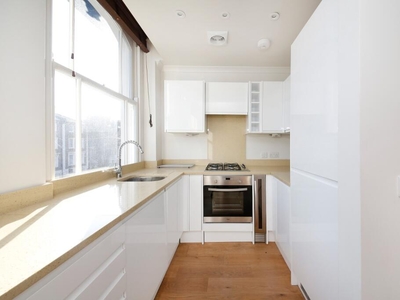 1 bedroom flat for rent in Tyrwhitt Road, Brockley, London, SE4