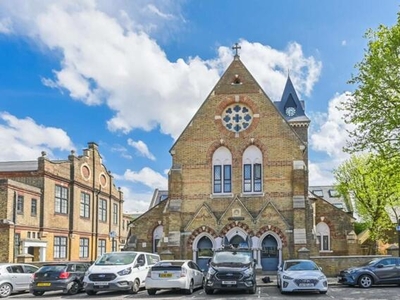 1 Bedroom Flat For Sale In Tower Hamlets, London