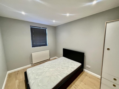 1 bedroom house share for rent in Woolwich, SE18