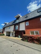 2 bedroom apartment for rent in Addenbrookes, MK16