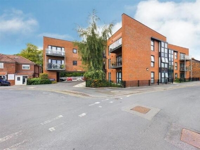 2 Bedroom Apartment For Rent In Cheadle Hulme