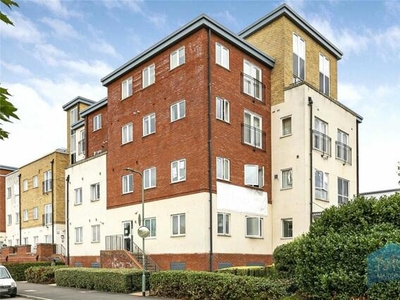 2 Bedroom Apartment For Rent In Mill Hill, London