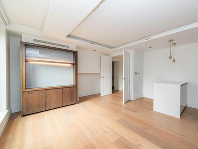 2 Bedroom Apartment For Rent In Notting Hill, London