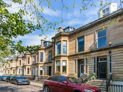 2 bedroom apartment for rent in Rosslyn Terrace, Dowanhill, Glasgow, G12