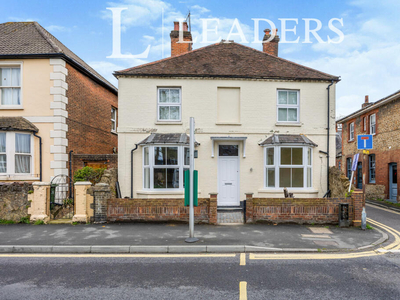 2 bedroom apartment for rent in Woodbridge Road, Guildford, GU1