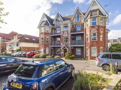 2 bedroom apartment for sale in Albercourt, Florence Road, Bournemouth BH5