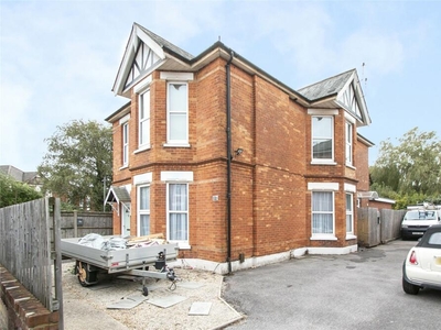2 bedroom apartment for sale in Belvedere Road, Bournemouth, Dorset, BH3
