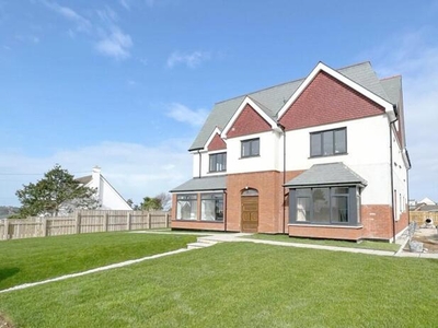 2 Bedroom Apartment For Sale In Bude