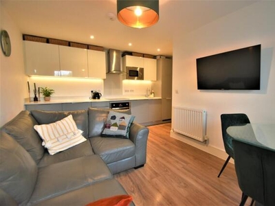 2 Bedroom Apartment For Sale In Chelmsford, Essex