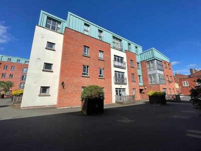 2 Bedroom Apartment For Sale In City Centre, Coventry