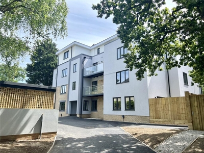 2 bedroom apartment for sale in Delhi Close, Lower Parkstone, Poole, BH14