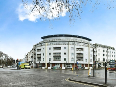 2 bedroom apartment for sale in Grand Parade, Brighton, BN2