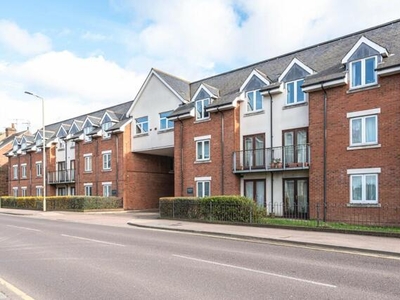 2 Bedroom Apartment For Sale In Hitchin