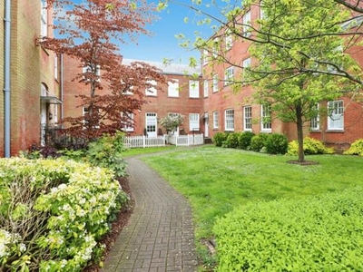 2 Bedroom Apartment For Sale In Knowle, Fareham