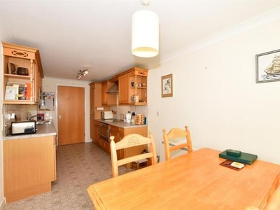 2 Bedroom Apartment For Sale In Southsea