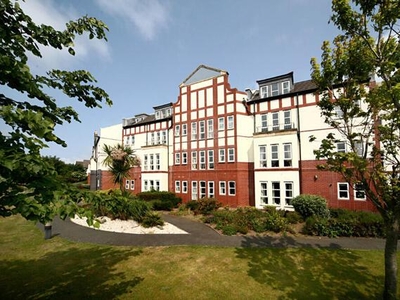 2 Bedroom Apartment Hoylake Wirral