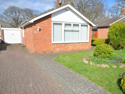 2 bedroom bungalow for rent in Darenth Rise, Lordswood, Chatham, ME5