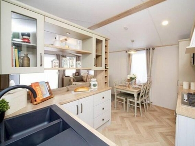 2 Bedroom Caravan For Sale In Knott End-on-sea, Preesall