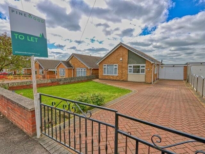 2 Bedroom Detached Bungalow For Rent In Clay Cross, Chesterfield