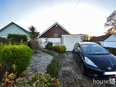 2 bedroom detached bungalow for sale in NORTHBOURNE, Bournemouth, Dorset, BH10