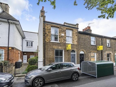 2 Bedroom End Of Terrace House For Sale In London, Greater London