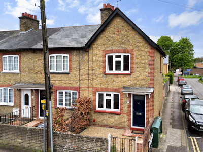 2 bedroom end of terrace house for sale in Lower Anchor Street, Chelmsford, CM2