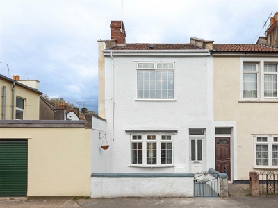 2 bedroom end of terrace house for sale in Nottingham Street | Victoria Park, BS3