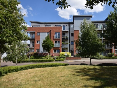 2 bedroom flat for rent in Charrington Place, St Albans, AL1