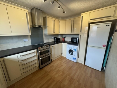 2 bedroom flat for rent in Clarendon Road, Southsea, Portsmouth, PO5