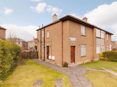2 bedroom flat for rent in Colinton Mains Terrace, Colinton Mains, Edinburgh, EH13